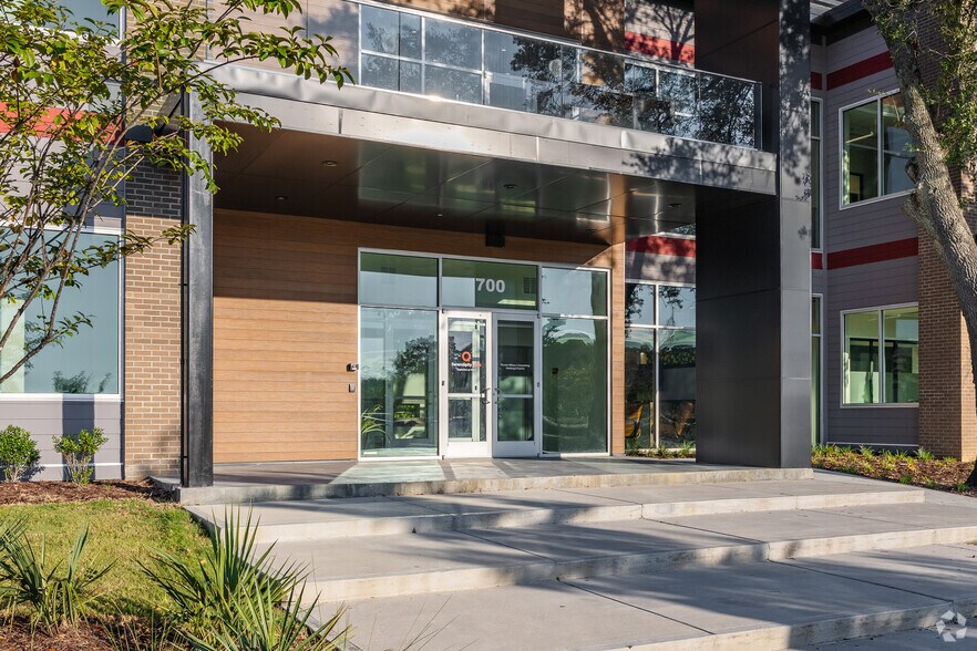More Photos Of 700 Nexton Square Dr, Summerville Office For Lease