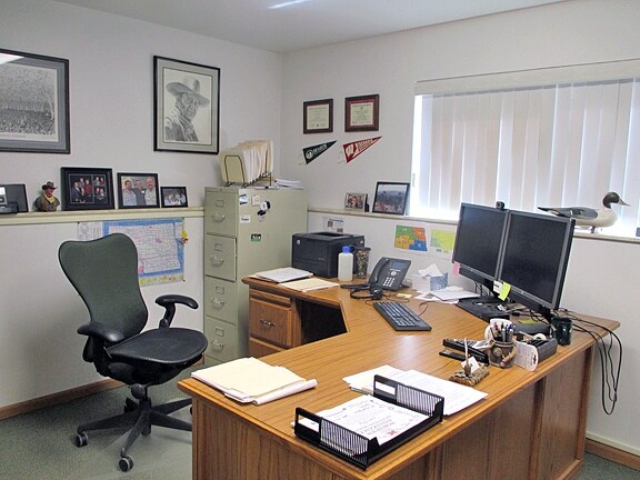 More Photos Of 2718 Gateway Ave, Bismarck Office For Lease
