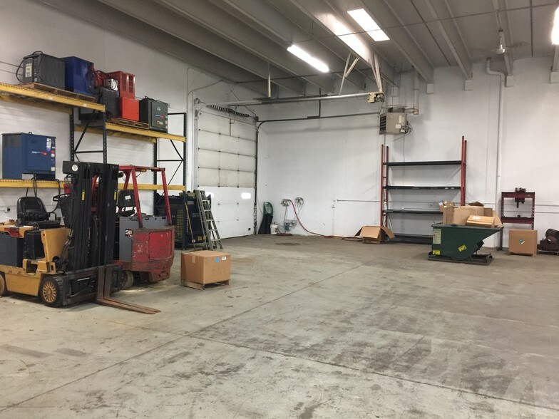 More Photos Of 2615 Mount Pleasant St, Racine Manufacturing For Sale