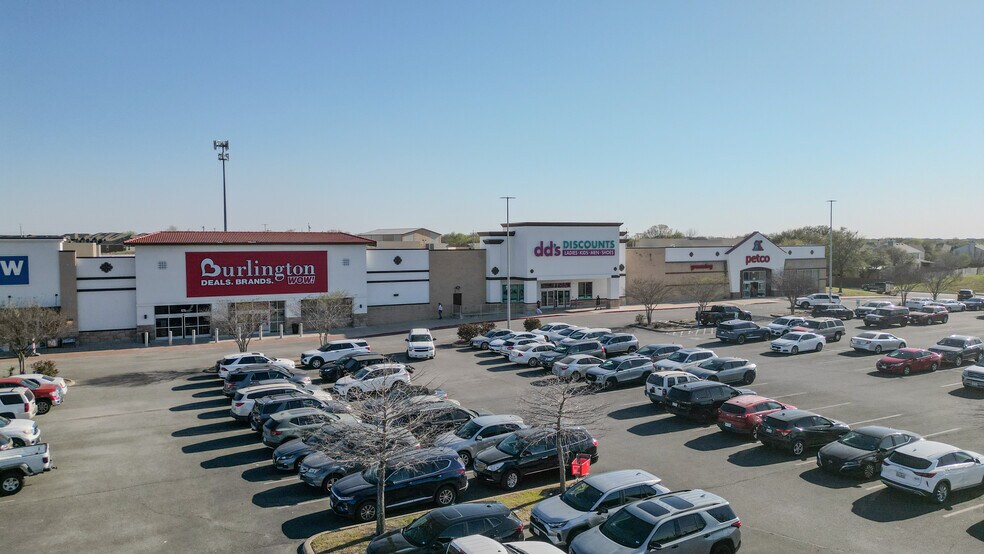 More Photos Of 7014 FM 78, San Antonio Unknown For Lease