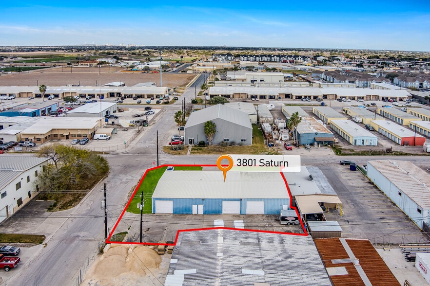 More Photos Of 3801 Saturn Rd, Corpus Christi Warehouse For Sale