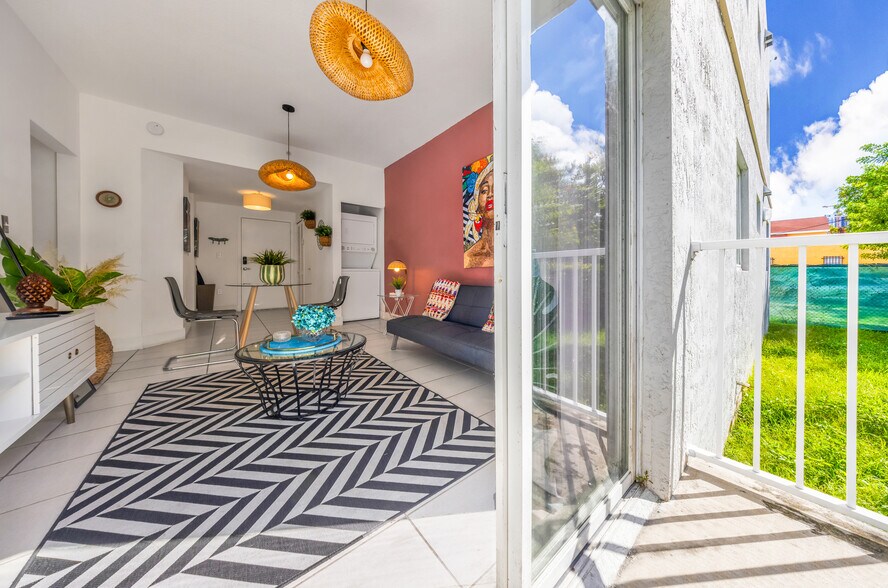 More Photos Of 750 SW 2nd St, Miami Apartments For Sale