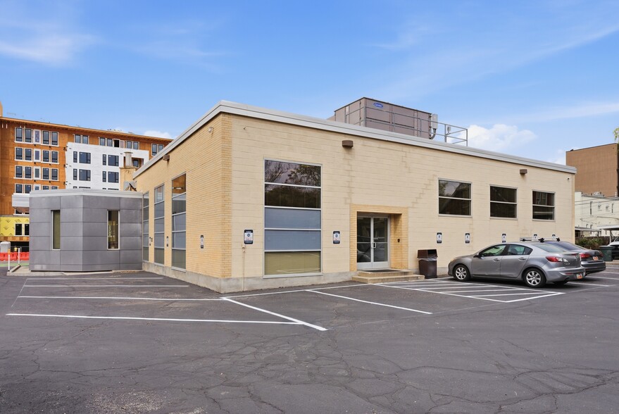 More Photos Of 555 S 300 E, Salt Lake City Office For Sale