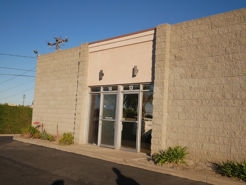 More Photos Of 2747 Sherwin Ave, Ventura Manufacturing For Sale