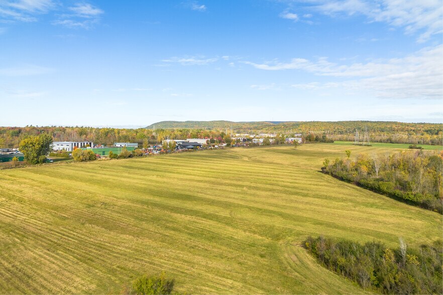 More Photos Of Vernon/Chemin Pink, Gatineau Land For Sale