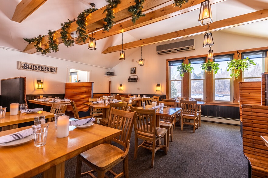 More Photos Of 3621 Vt-103, Mount Holly Restaurant For Sale