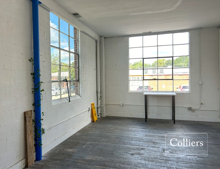 More Photos Of 2222 Sumter St, Columbia Warehouse For Lease