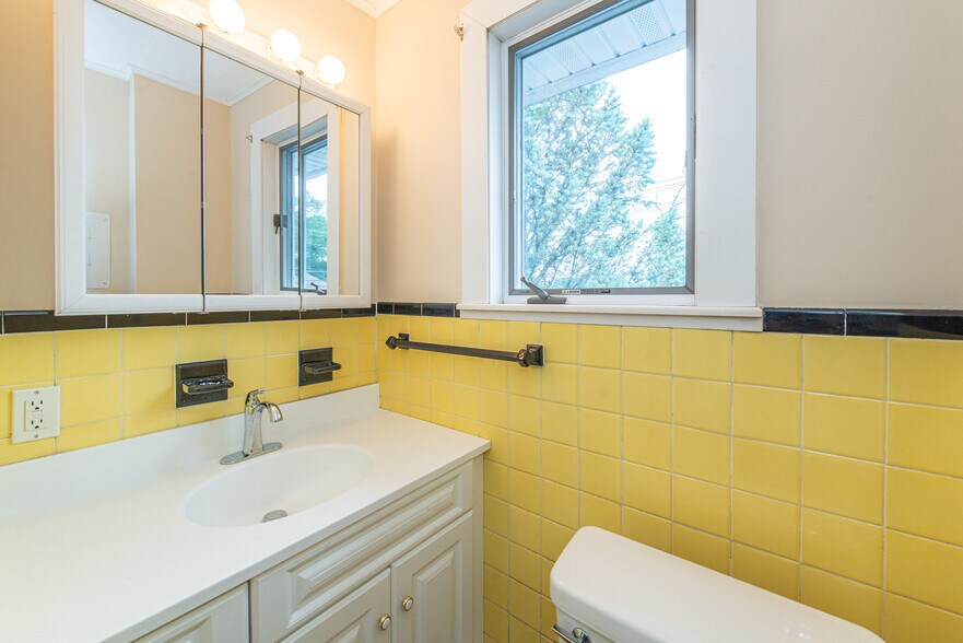 More Photos Of 490 US Highway 46, Kenvil Apartments For Sale