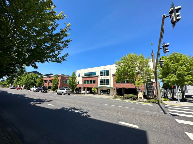 Primary Photo Of 300 W 15th St, Vancouver Office For Lease