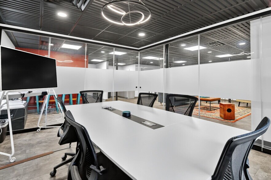 More Photos Of 363 New Britain Rd, Berlin Office For Sale