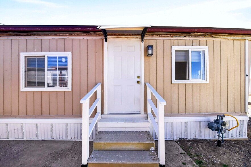 More Photos Of 11398 B Bartlett Ave, Adelanto Manufactured Housing Mobile Home Park For Sale