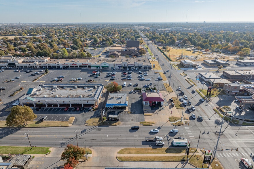 More Photos Of 10908 N May Ave, Oklahoma City Unknown For Lease