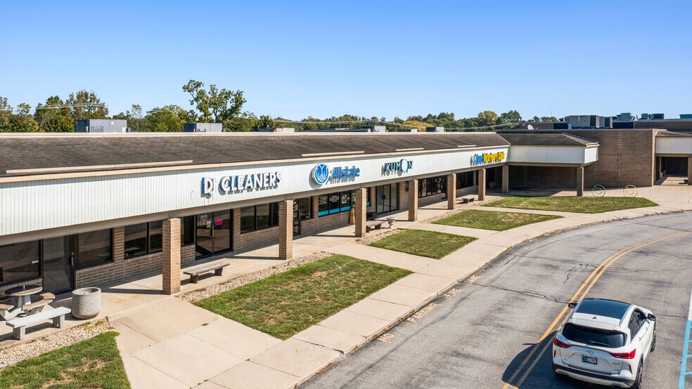 More Photos Of 4290 W Jonathan Moore Pike, Columbus Unknown For Lease