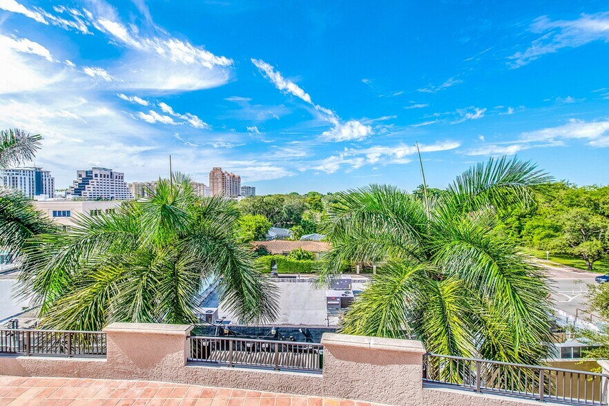 More Photos Of 353-383 Aragon Ave, Coral Gables Apartments For Lease