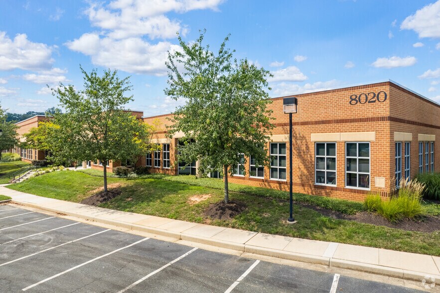 More Photos Of 8020 Corporate Dr, Baltimore Medical For Lease