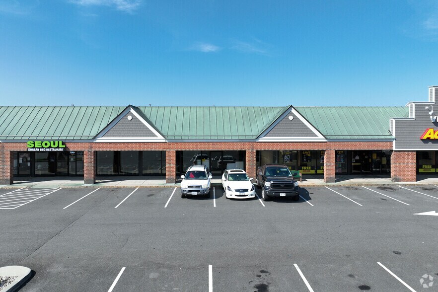 More Photos Of 1770 Central Ave, Colonie Unknown For Lease