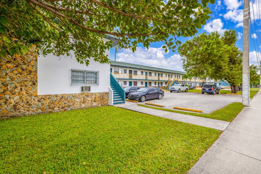 Primary Photo Of 2629 NW 17th Ave, Miami Apartments For Sale