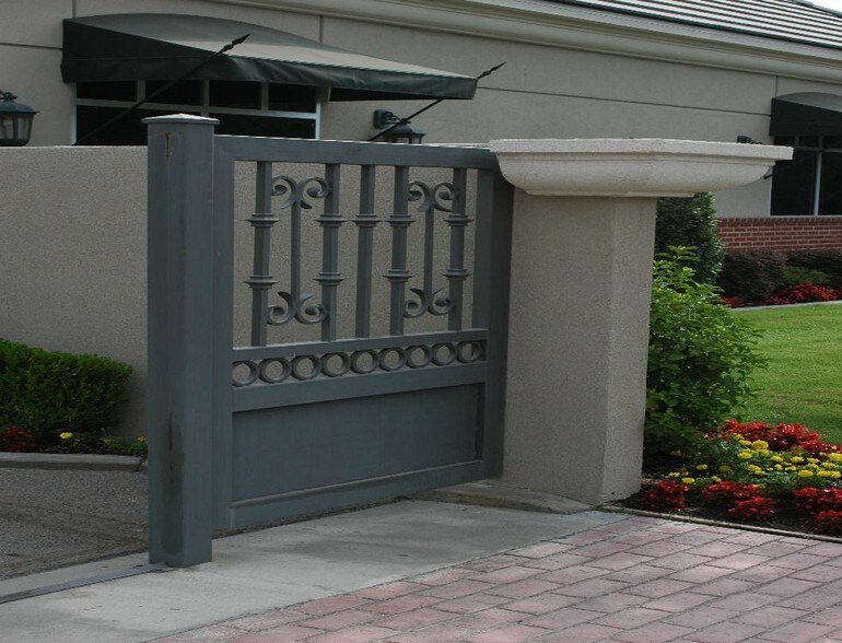 More Photos Of 3100 19th St, Bakersfield Office For Lease