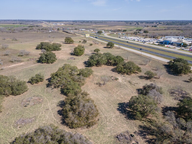More Photos Of 0 I-35, Devine Land For Sale