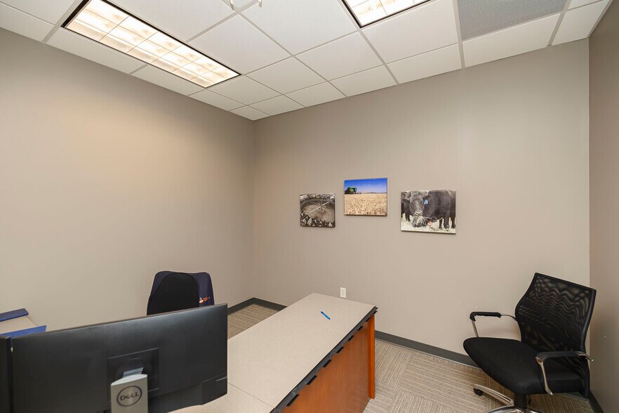 More Photos Of 13203 W 21st Ct N, Wichita Office For Sale