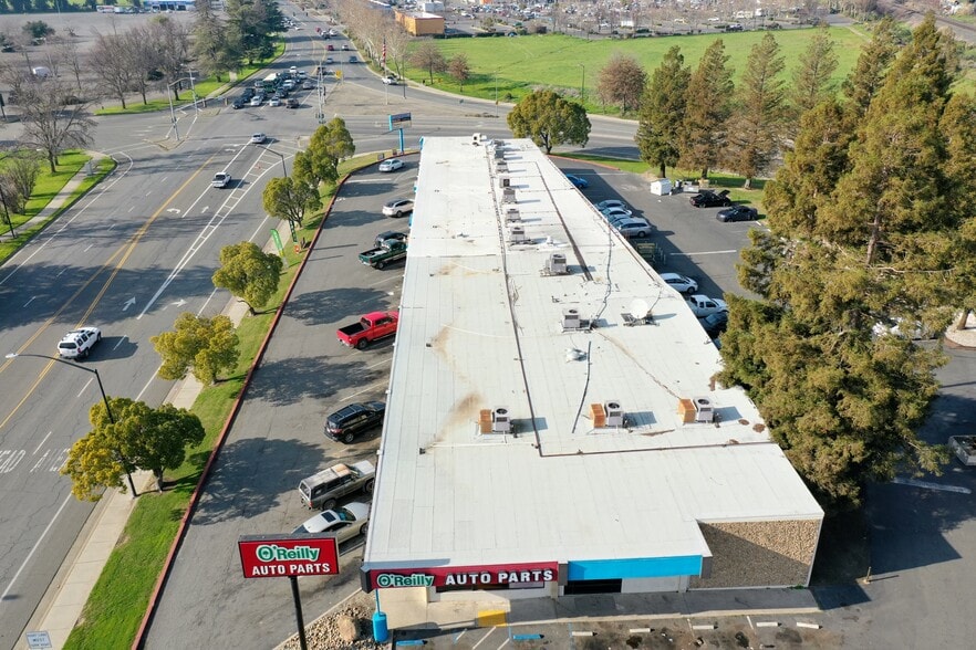 More Photos Of 5983-5999 Lindhurst Ave, Marysville Unknown For Lease