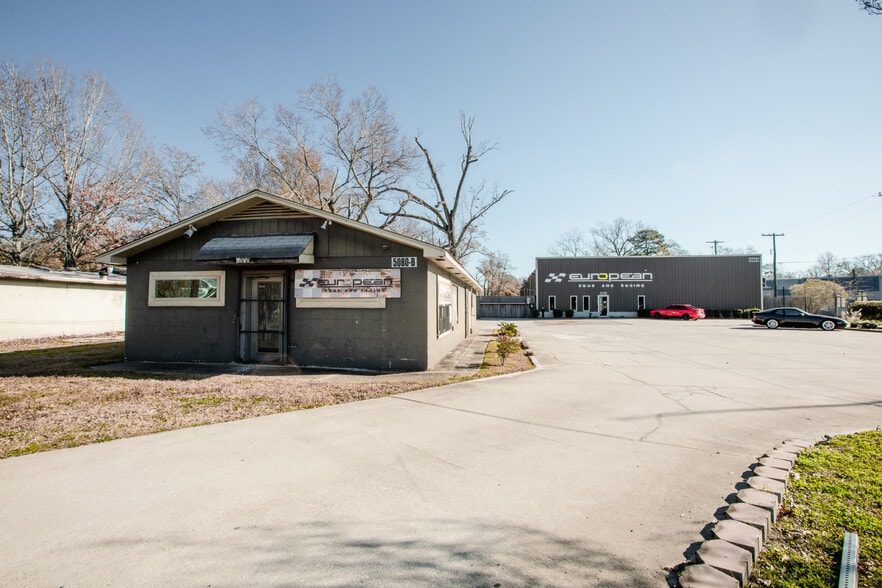 More Photos Of 5080 Rivers Ave, North Charleston Showroom For Sale