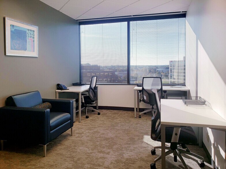 More Photos Of 11350 Random Hills Rd, Fairfax Office For Lease