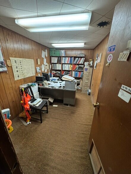 More Photos Of 101 Comet Ave, Buffalo Distribution For Sale