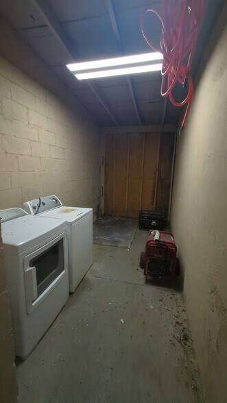 More Photos Of 1440 N Dorgenois St, New Orleans Freestanding For Lease