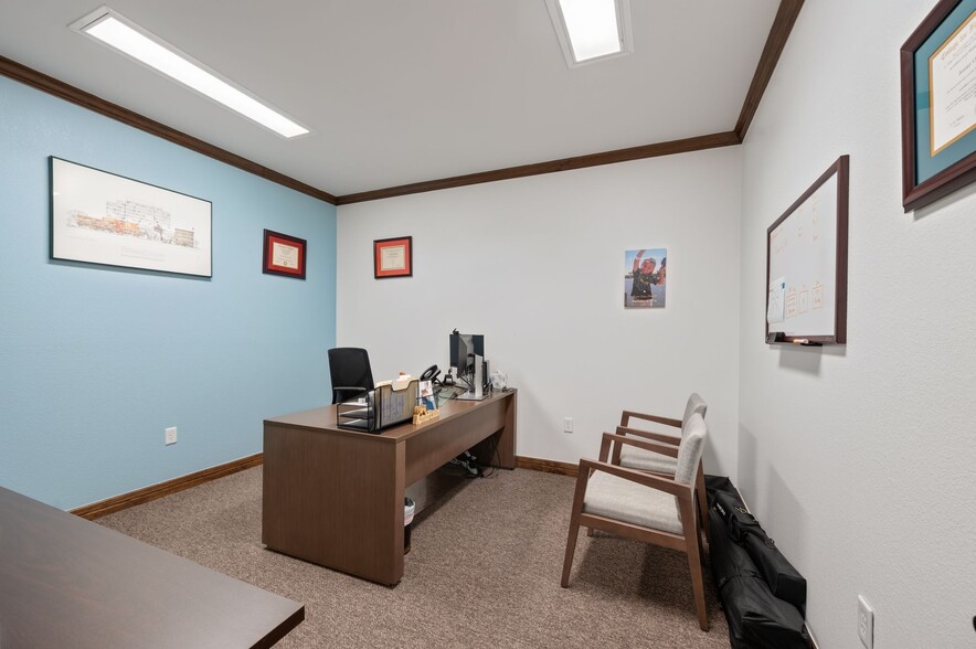 More Photos Of 1117 Glade Rd, Colleyville Medical For Sale