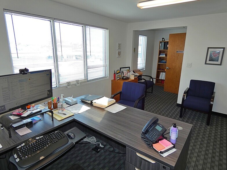 More Photos Of 2495 Elmwood Ave, Buffalo Office For Sale