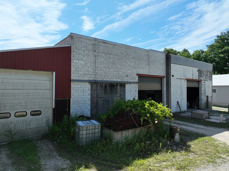 More Photos Of 356 Tuckie Rd, North Windham Industrial For Sale