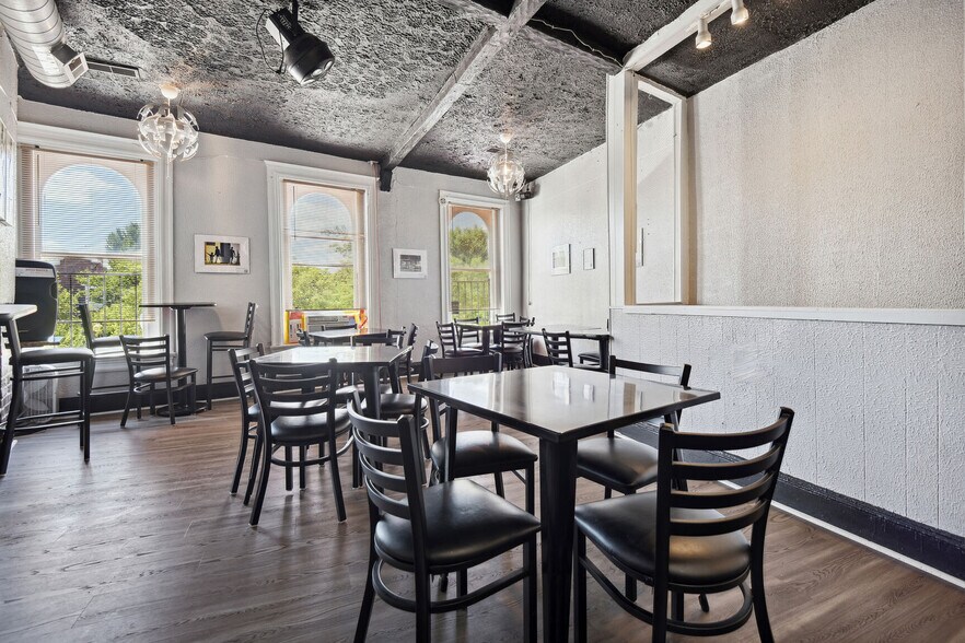 More Photos Of 3209 Mt Pleasant St NW, Washington Restaurant For Sale