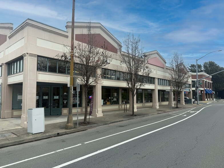 More Photos Of 145 3rd St, Santa Rosa Freestanding For Lease