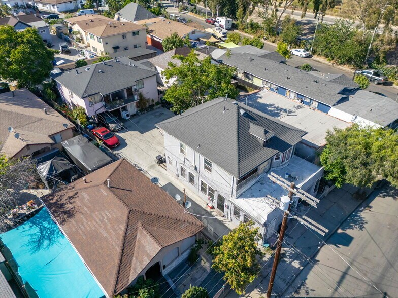 More Photos Of 667-669 N Boyle Ave, Los Angeles Apartments For Sale