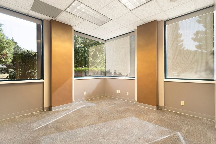 More Photos Of 500 W East Ave, Chico Office For Sale
