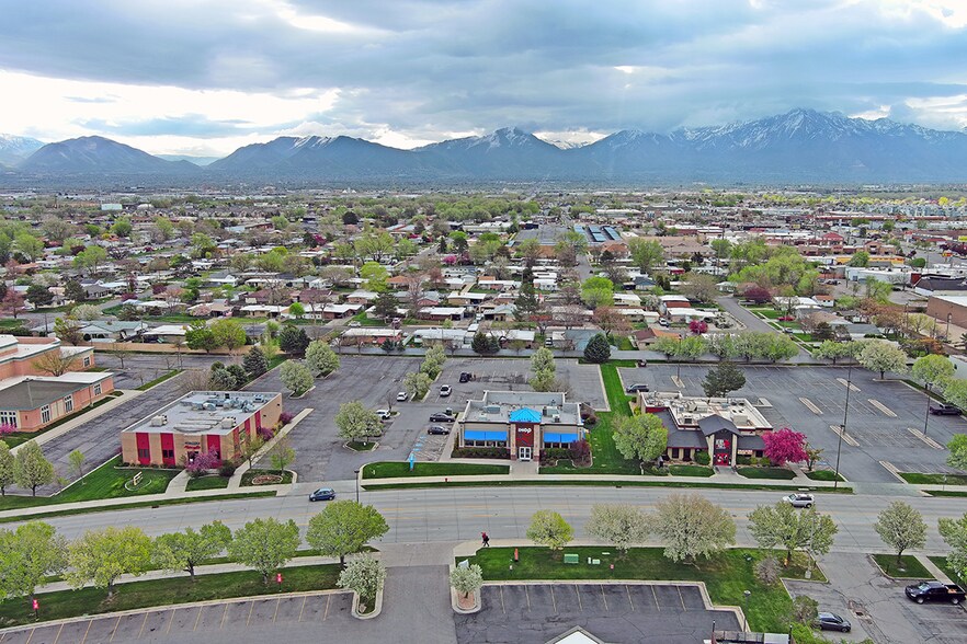 More Photos Of 3383 Decker Lake Dr, Salt Lake City General Retail For Sale