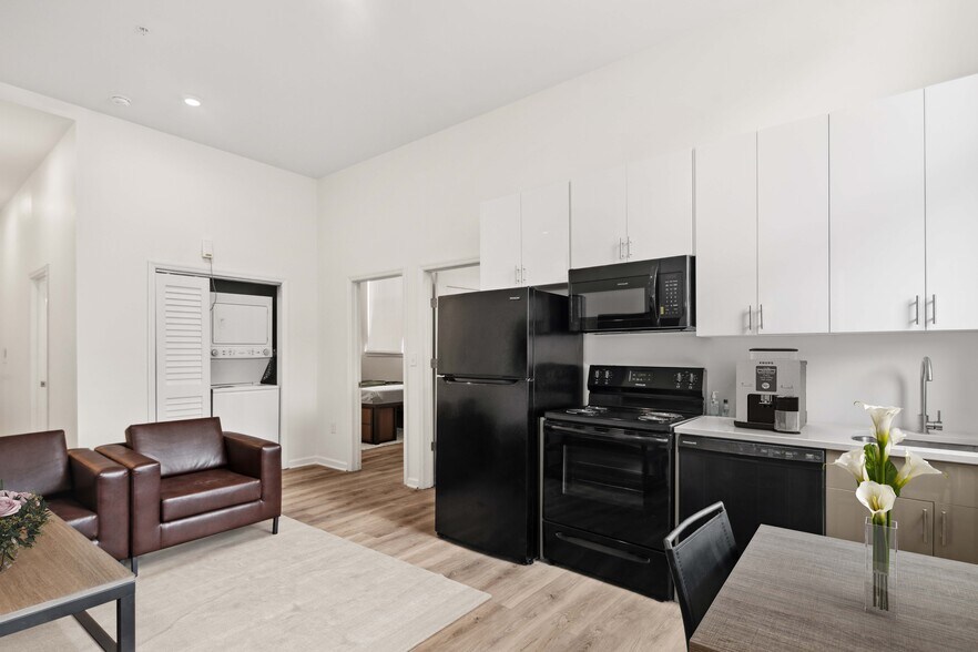 More Photos Of 1534 N 16th St, Philadelphia Apartments For Sale