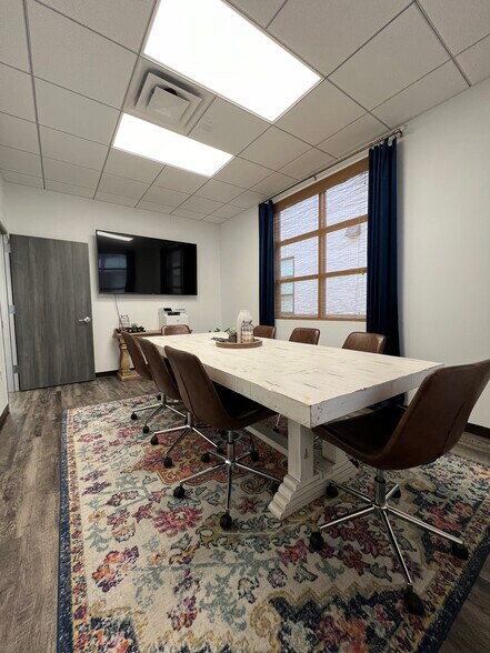 More Photos Of 12280 Broadway St, Pearland Office For Sale