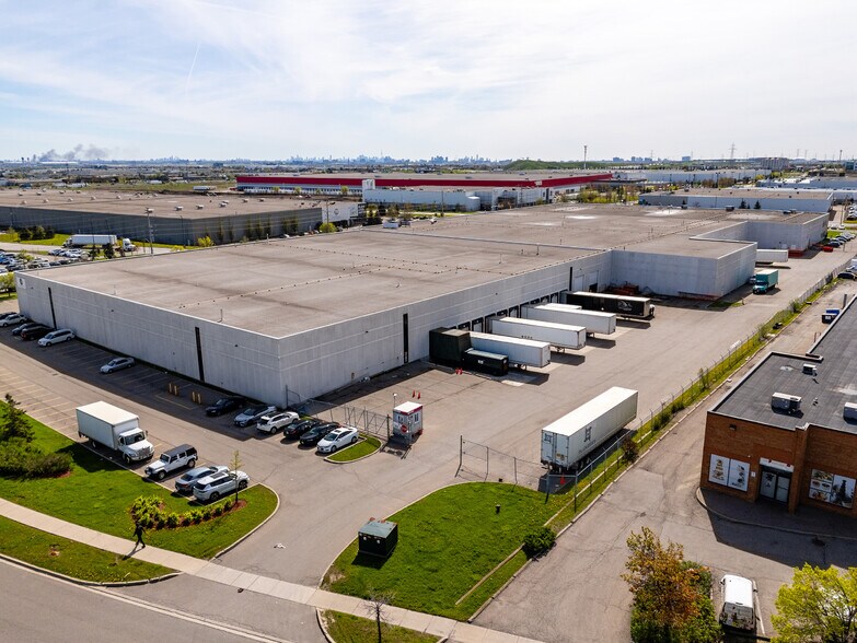 More Photos Of 475 Admiral Blvd, Mississauga Warehouse For Lease