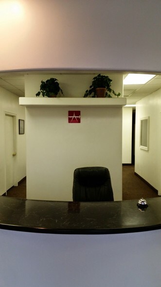 More Photos Of 480 Century Dr, Salt Lake City Showroom For Sale