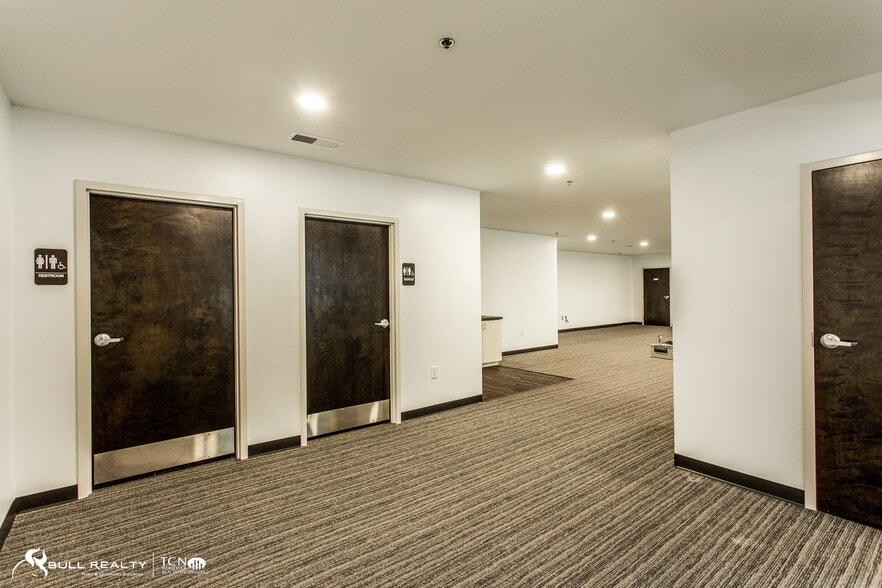 More Photos Of 1230 Upper Hembree Rd, Roswell Loft Creative Space For Lease