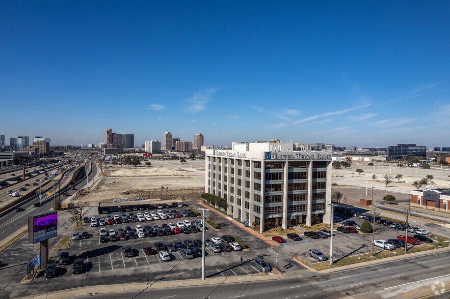 More Photos Of 13101 Preston Rd, Dallas Office For Lease