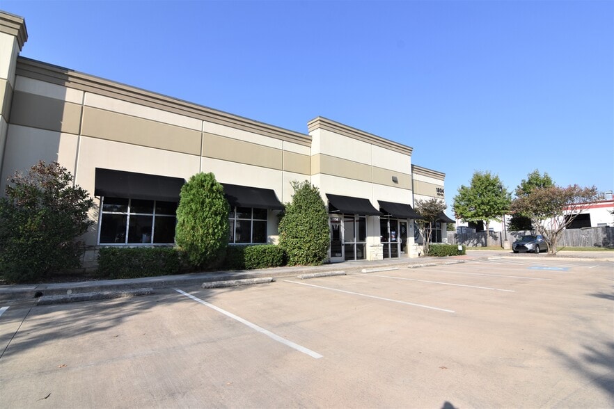 More Photos Of 1804 Owen Ct, Mansfield Light Distribution For Sale