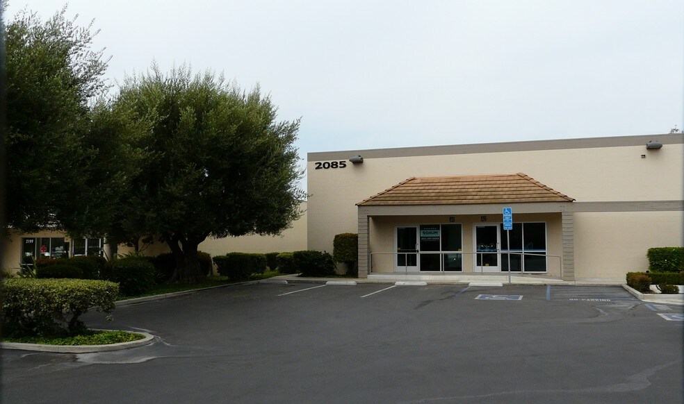 More Photos Of 2065 Sperry Ave, Ventura Unknown For Lease
