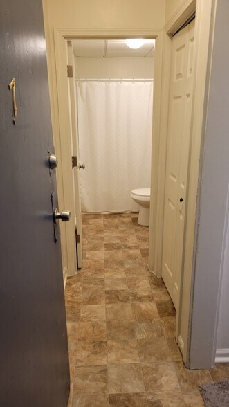 More Photos Of 666-668 Main St, Middletown Apartments For Sale