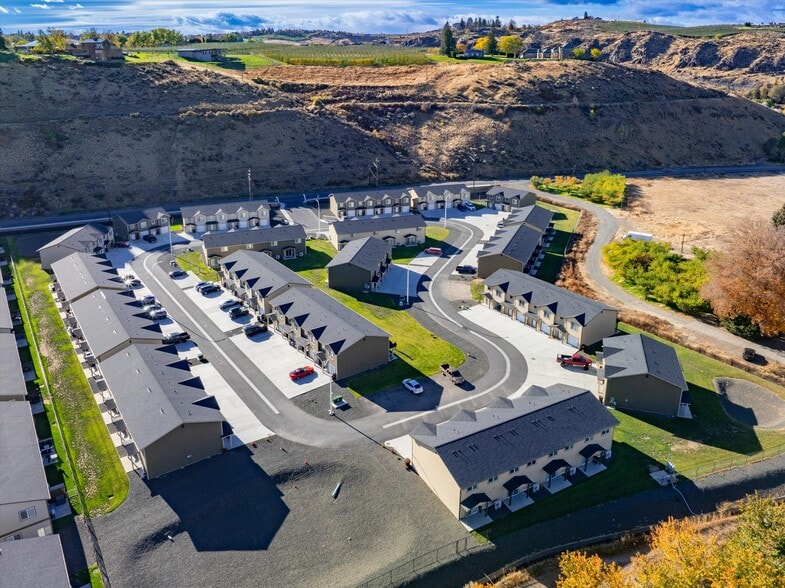 More Photos Of 5101 W Powerhouse Rd, Yakima Apartments For Sale