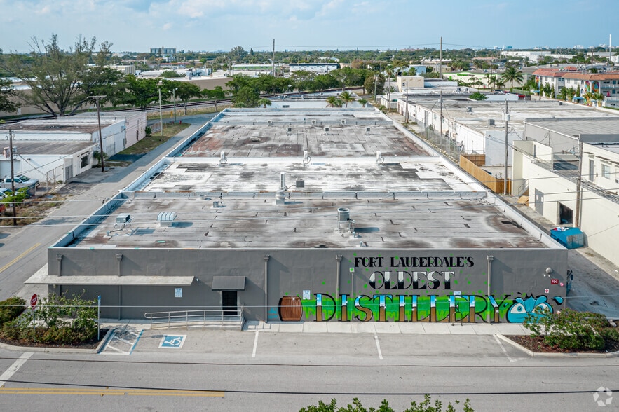 More Photos Of 1110 NE 8th Ave, Fort Lauderdale Warehouse For Lease