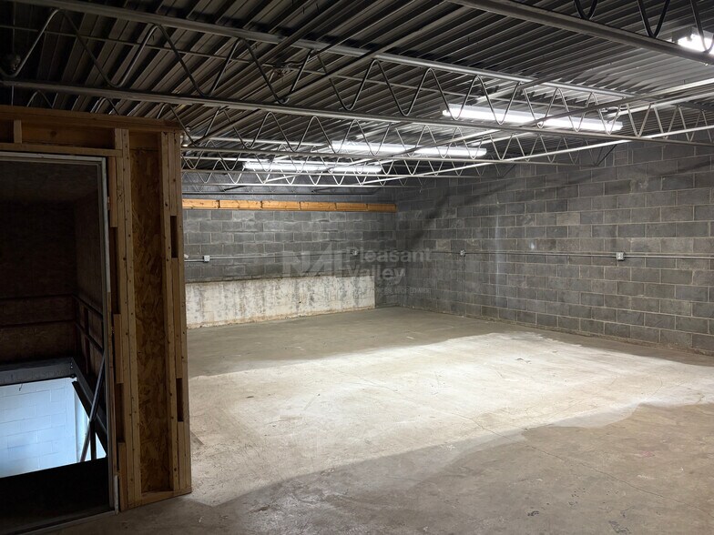 More Photos Of 1325 S Main St, Akron Warehouse For Sale