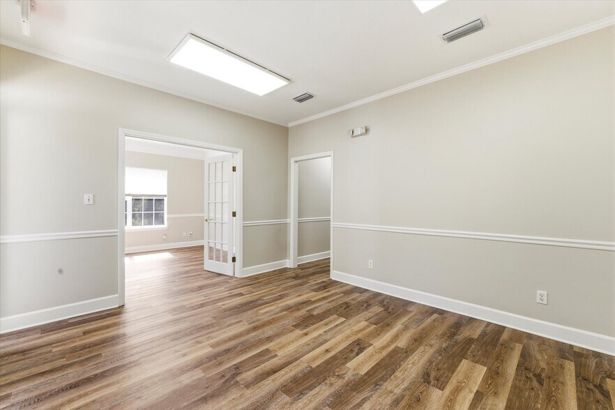 Primary Photo Of 1804 Miccosukee Commons Dr, Tallahassee Office For Sale